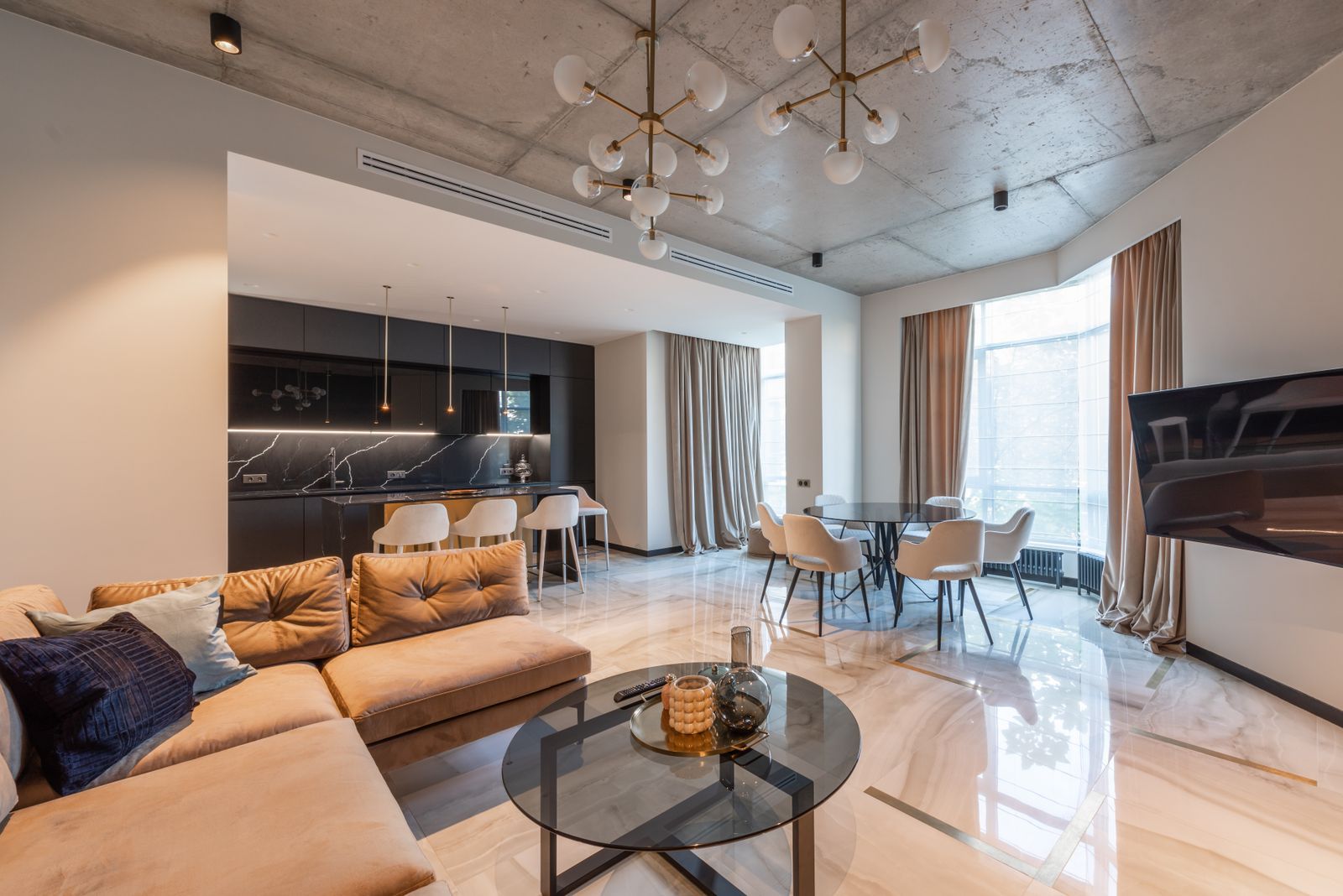 Penthouse 4 phòng ngủ, sân vườn riêng